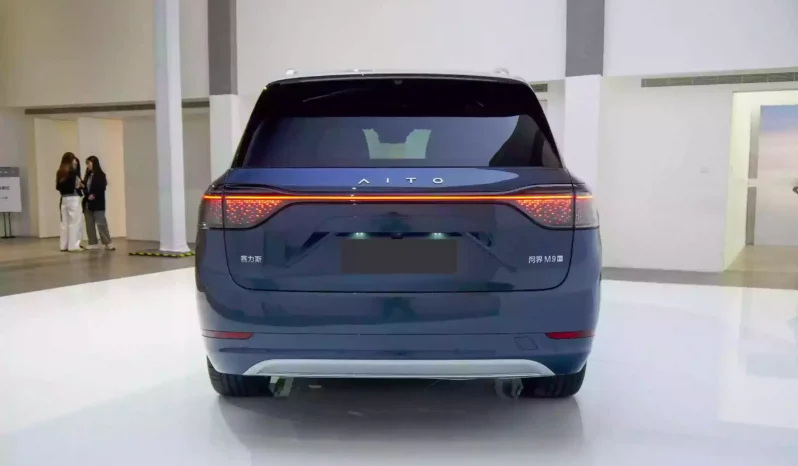 
								AITO M9 EV full									
