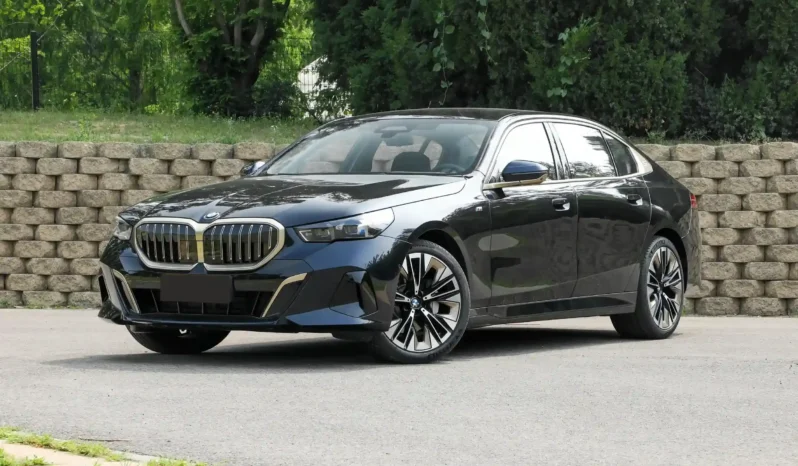 
								BMW 5 Series full									