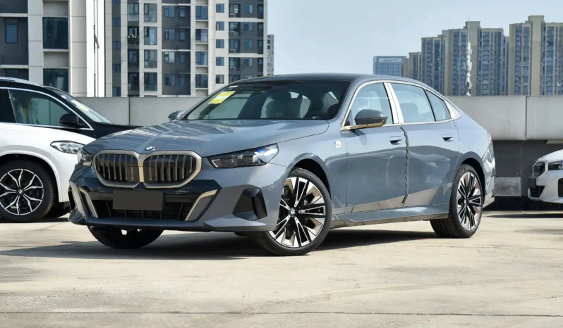 
								BMW 5 Series full									
