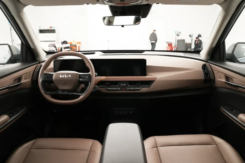 
								Kia EV5 full									