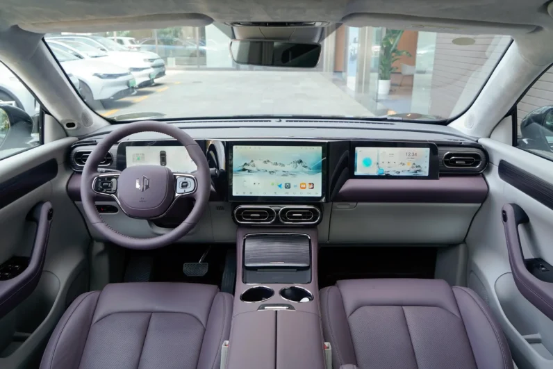 
								Leapmotor C11 full									