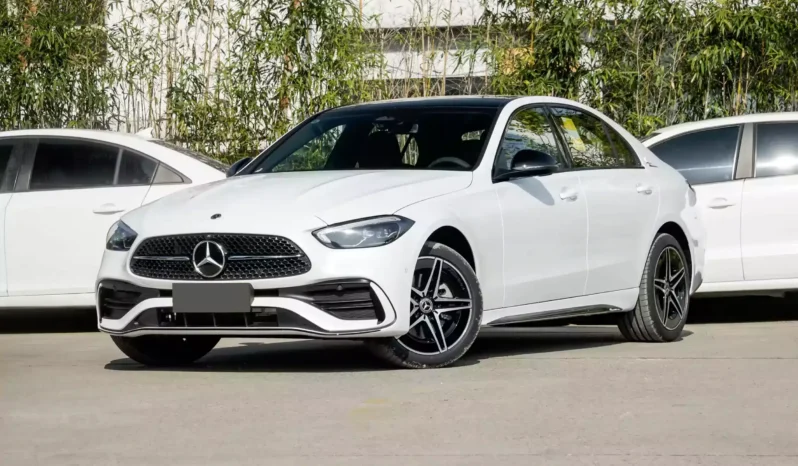 
								Mercedes-Benz C-Class full									